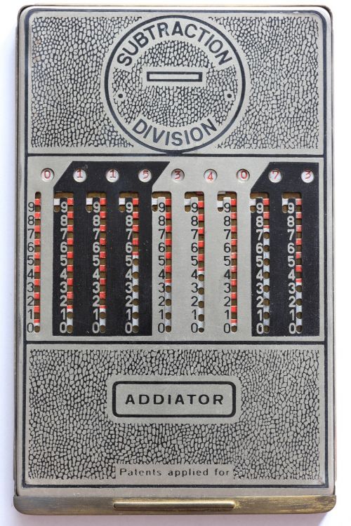 addiator mechanical calculator