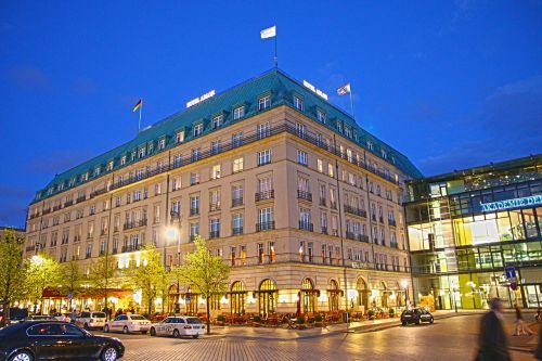 adlon hotel berlin