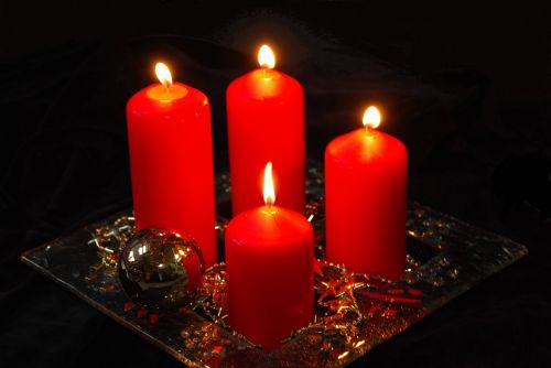 advent candlelight flame