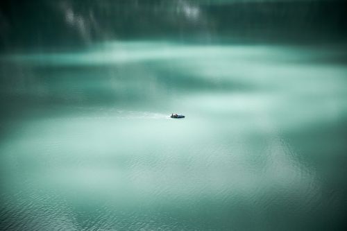 adventure blur boat