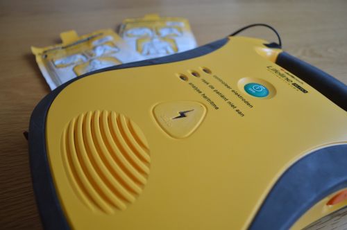 aed resuscitation cardiac arrest