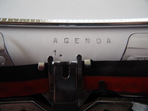 agenda typewriter leave