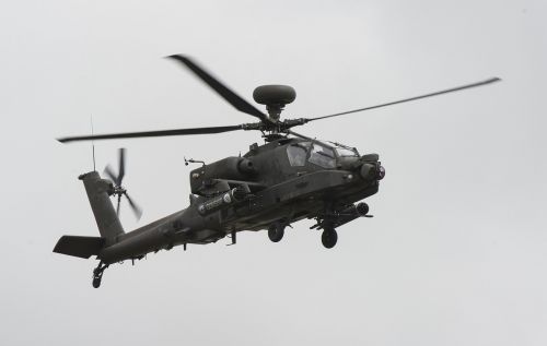 ah-64d apache attack helicopter