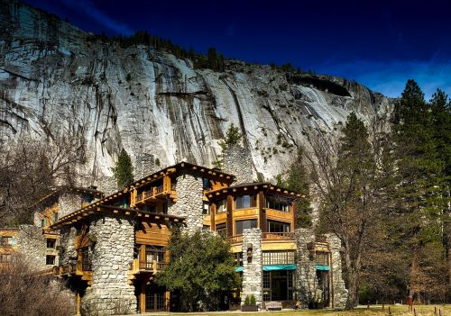 ahwahnee hotel yosemite national park california
