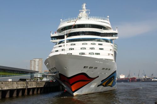 aida ship driving cruise ship