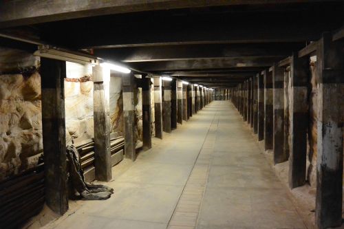 air raid tunnel tunnel underground tunnel
