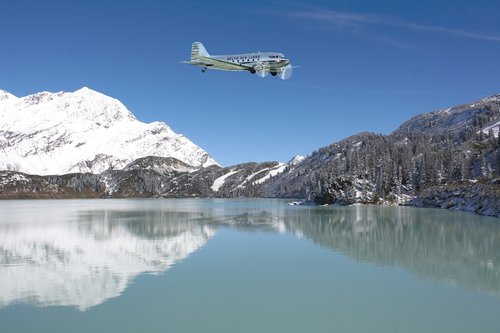 aircraft  dc3  aviation