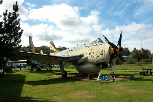 aircraft museum propeller