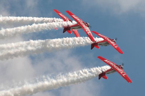 airplane airshow red