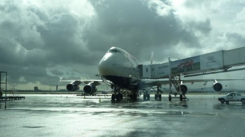 airplane wet holiday