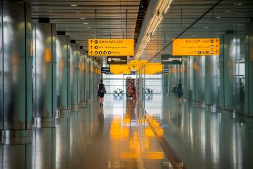 airport gate terminal