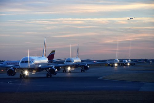 airport  london  england