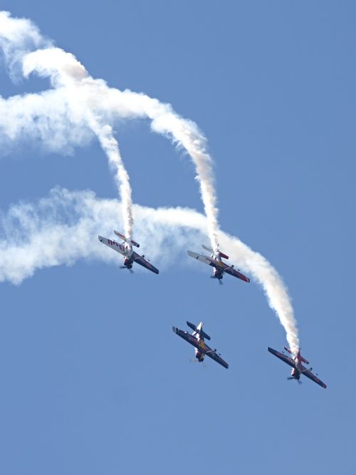 airshow acrobatics flight