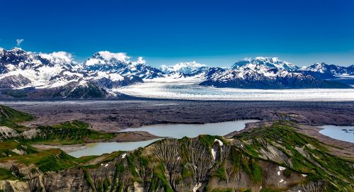 alaska glacier mountains