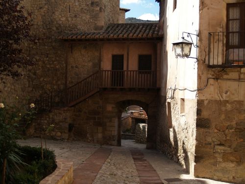 albarracín medieval village teruel