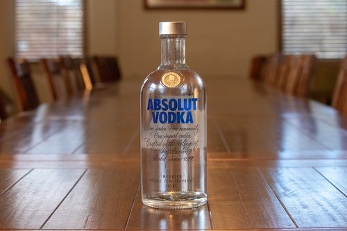 alcohol  vodka  absolute