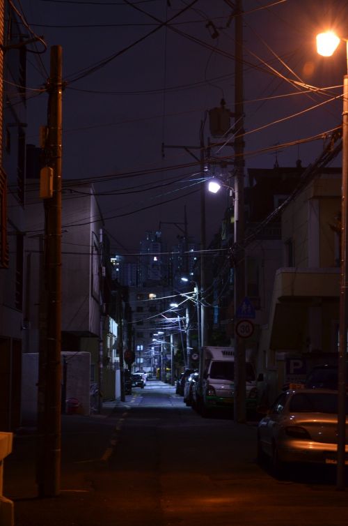 alley street lights home
