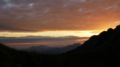 allgäu sunrise mountains