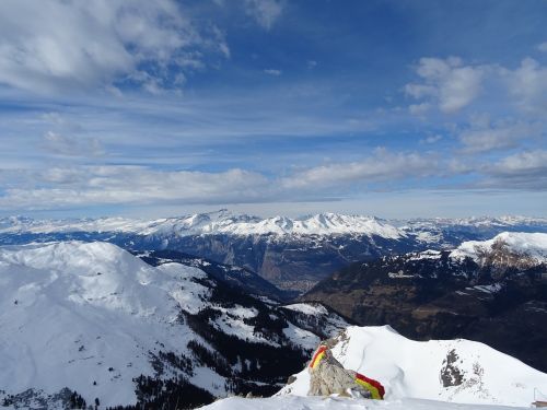alpine mountains ski