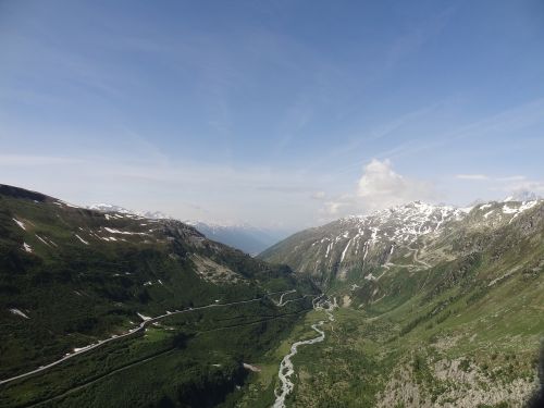 alpine cyclamen pass road