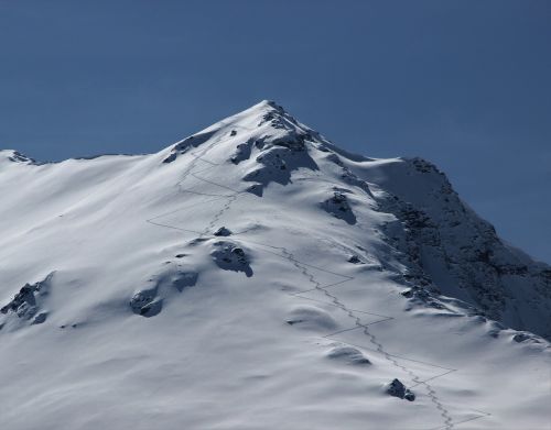 alpine skiing snow mountain