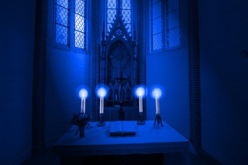 altar  candles  light
