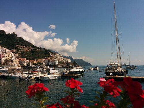 amalfi boat mediterranean