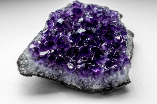 amethyst gem violet
