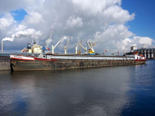amphiro ship port