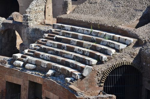 amphitheater colosseum rome