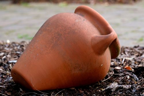 amphora sound pottery
