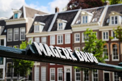 amsterdam bridge web