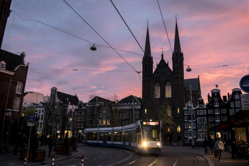 amsterdam tram church