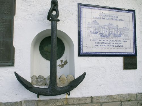 anchor baiona wall