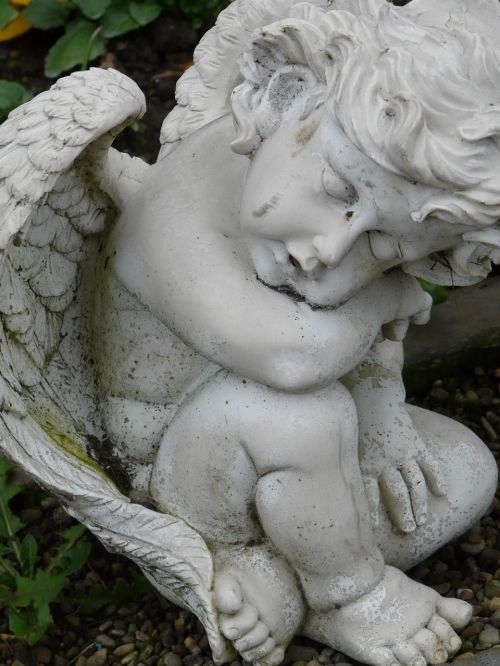 angel cemetery mourning