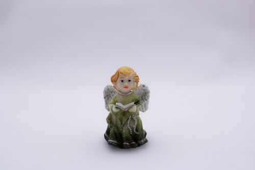 angel figurine girl