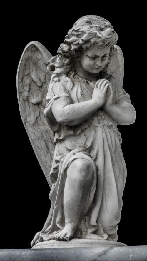 angel praying religion