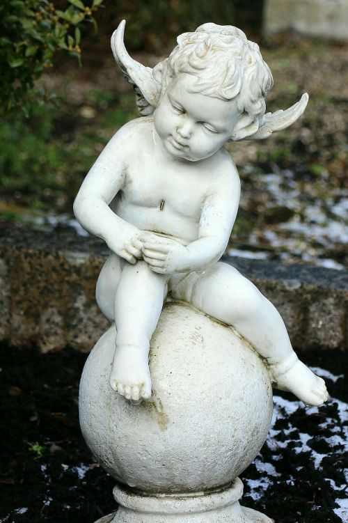 angel sculpture figure