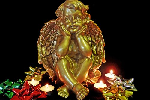 angel  gold  candlelight
