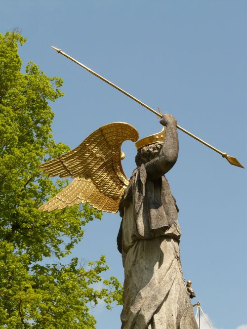 angel spear lance
