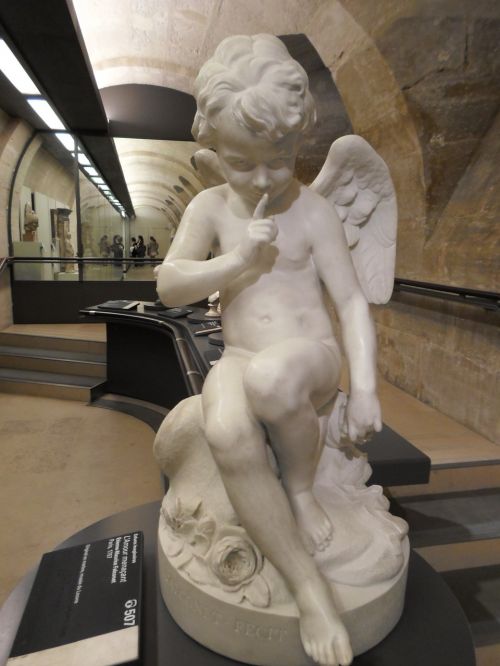 angel statue silence
