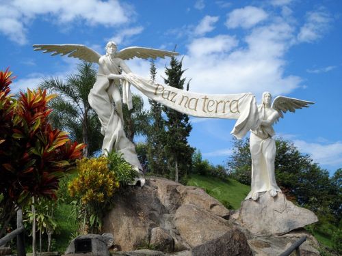 angels peace garden statue