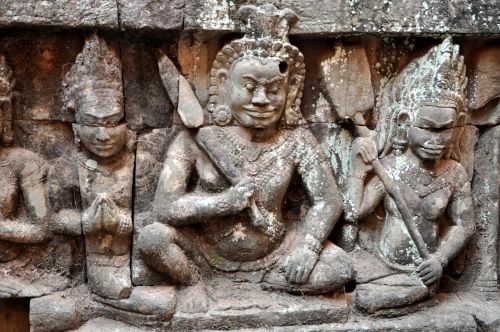angkor hinduism faces