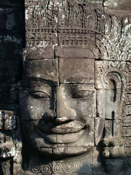 angkor wat statue cambodia