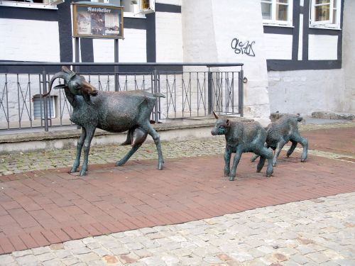 animal goat bronze