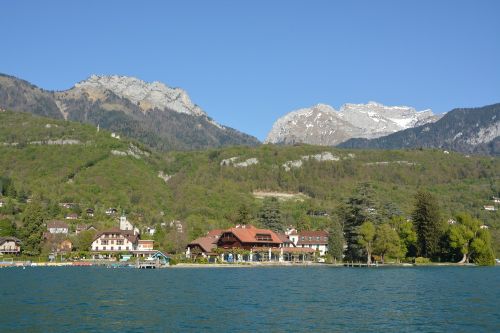 annecy lake nature