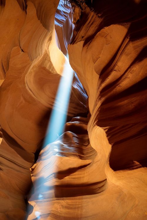 antelope valley stone light