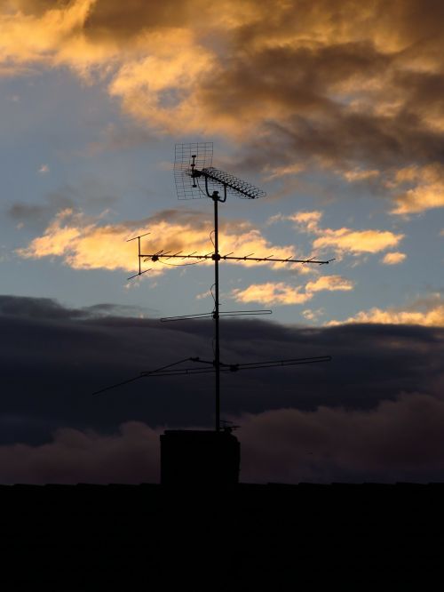 antenna watch tv radio