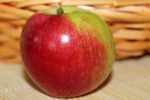 apple fruit red