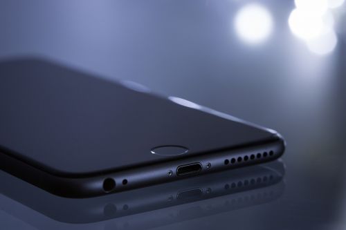 apple close-up electronics
